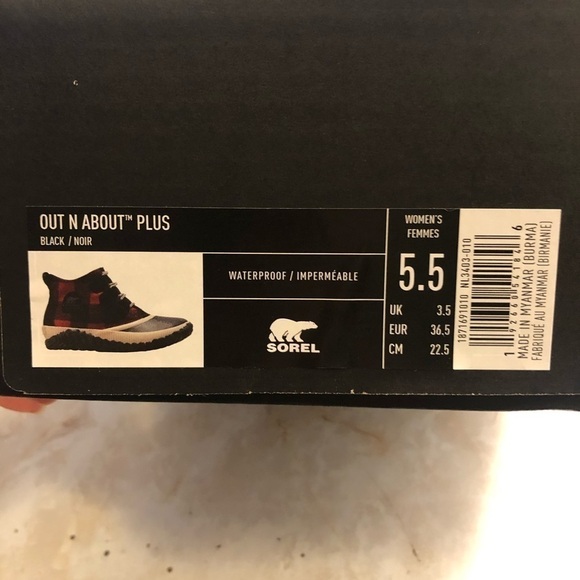 New SOREL Out 'N About Plus Waterproof Tartan Boot - Picture 9 of 9